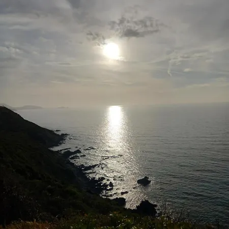 Les Terrasses De Lozari De Nadine Et Claude דירה *