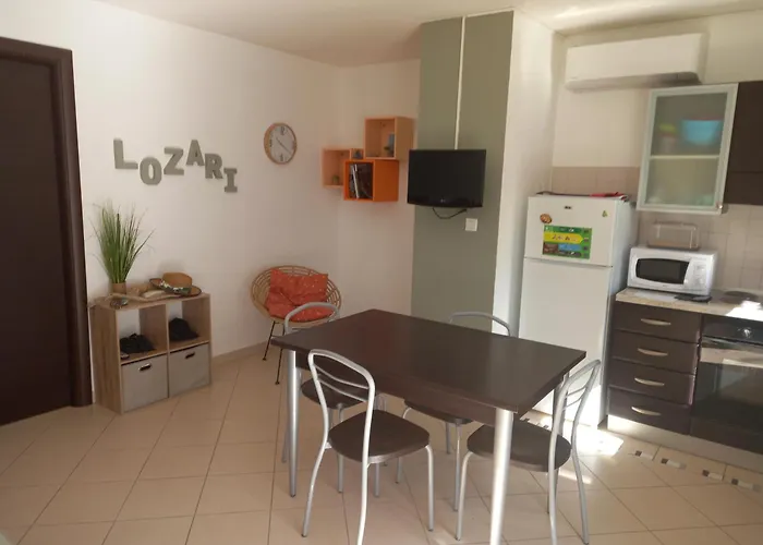 Les Terrasses De Lozari De Nadine Et Claude